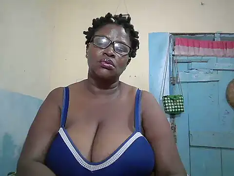 Snapshot of sexy_bigboobss chatting on July 13, 2026, 8:55 pm sexy bigboobss online show from July 13, 2026, 8:55 pm