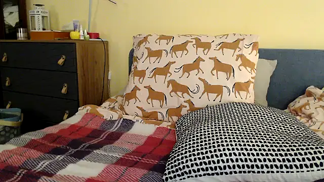 Snapshot of Scarlettford chatting on December 4, 2024, 4:38 pm Scarlettford online show from December 4, 2024, 4:38 pm