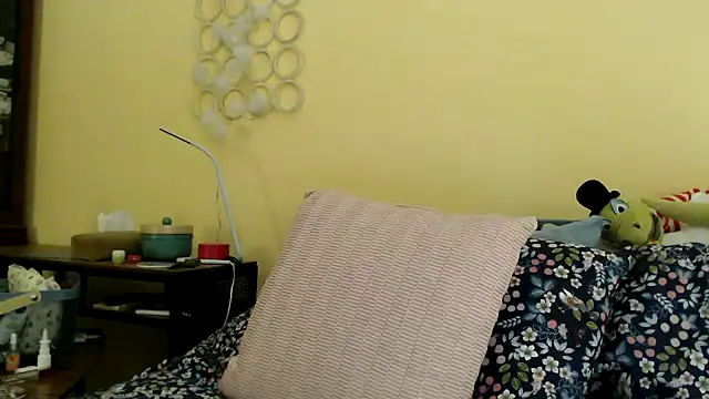 Snapshot of Scarlettford chatting on March 5, 2025, 3:40 pm Scarlettford online show from March 5, 2025, 3:40 pm