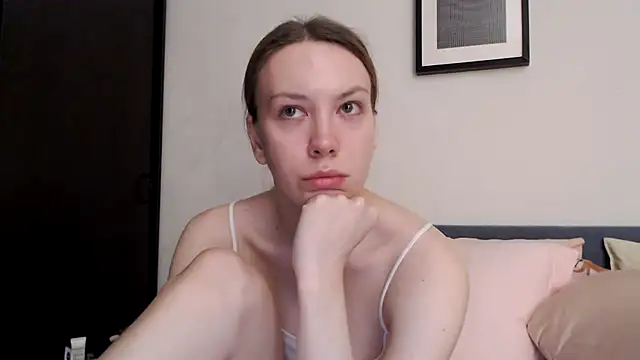 Snapshot of Scarlettford chatting on November 12, 2025, 4:51 pm Scarlettford online show from November 12, 2025, 4:51 pm