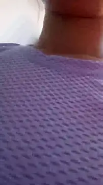 AnthonelaDuque online show from November 6, 2025, 11:33 am