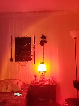 Snapshot of SelenaHouston chatting on February 11, 2026, 4:39 am SelenaHouston online show from February 11, 2026, 4:39 am