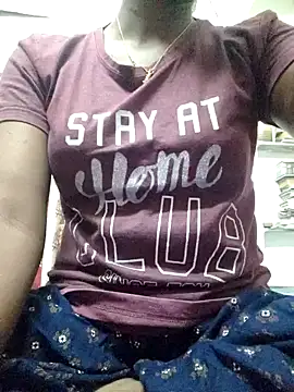 rituporna2004 online show from February 13, 2025, 11:58 pm