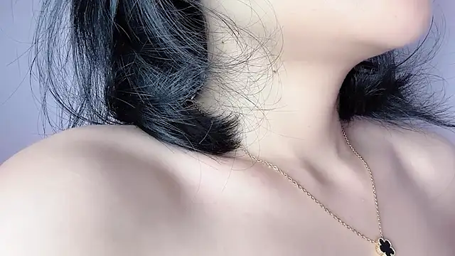 Snapshot of Baenee chatting on November 15, 2025, 7:54 pm Baenee online show from November 15, 2025, 7:54 pm