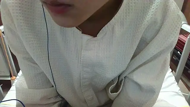 Snapshot of matu050556 chatting on December 22, 2025, 10:56 am matu050556 online show from December 22, 2025, 10:56 am