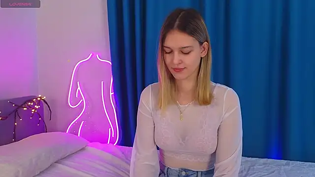 KimberliDean online show from January 31, 2025, 6:13 am