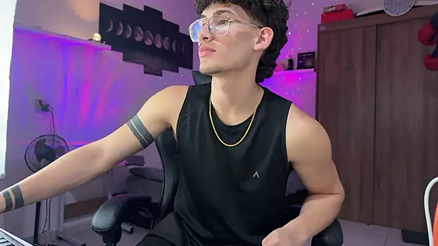 Kisan Smith online show from March 7, 2026, 1:57 am