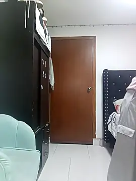 Snapshot of Juliet_Nasty chatting on November 5, 2025, 10:26 am Juliet Nasty online show from November 5, 2025, 10:26 am