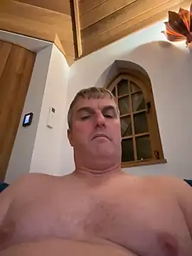 Fatbigtitsmarc online show from November 9, 2025, 2:43 am