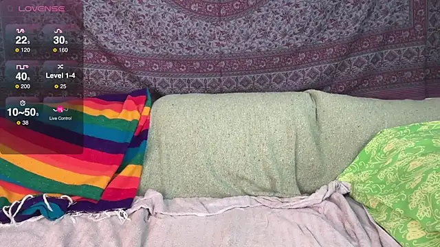 GlitterKitty108 online show from February 7, 2026, 2:32 pm