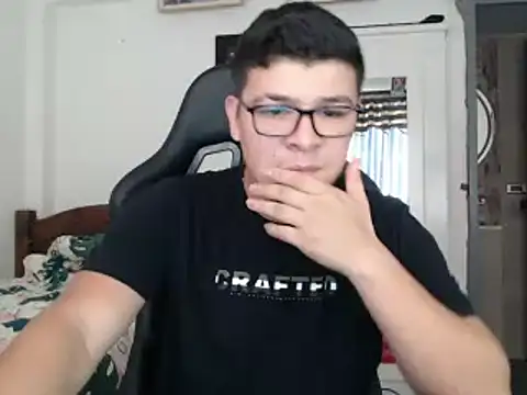 Plug Control online show from March 19, 2025, 8:00 pm