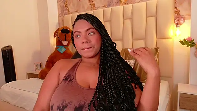 lia mariana online show from October 29, 2025, 5:25 pm