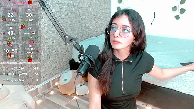 emma unu online show from February 13, 2025, 5:16 am