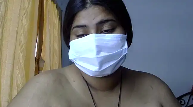 cutelady65 online show from March 5, 2025, 5:18 am