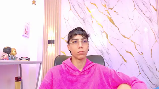 Snapshot of Nikolay_Gregori chatting on June 21, 2026, 4:15 am Nikolay Gregori online show from June 21, 2026, 4:15 am