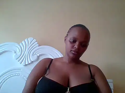 Sexxy-Shie online show from October 17, 2025, 6:49 am
