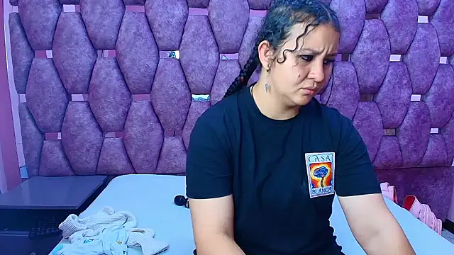 Snapshot of AlaSmith chatting on January 17, 2026, 1:54 am AlaSmith online show from January 17, 2026, 1:54 am