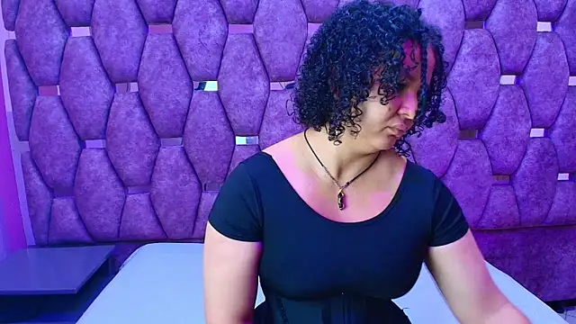 Snapshot of AlaSmith chatting on February 1, 2026, 1:26 am AlaSmith online show from February 1, 2026, 1:26 am