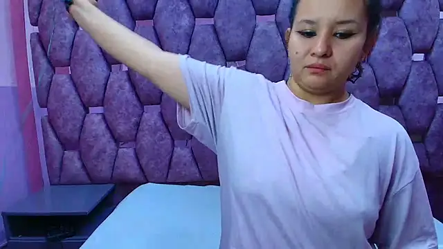 Snapshot of AlaSmith chatting on February 6, 2026, 2:16 am AlaSmith online show from February 6, 2026, 2:16 am