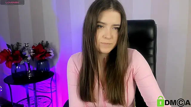 Haley Gars online show from September 28, 2025, 1:27 pm