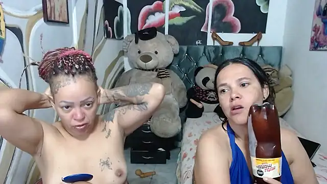 Snapshot of manzanahot9 chatting on July 15, 2026, 12:21 pm manzanahot9 online show from July 15, 2026, 12:21 pm