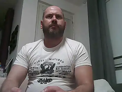 HarleyQuinnundJoker online show from October 11, 2025, 10:52 pm