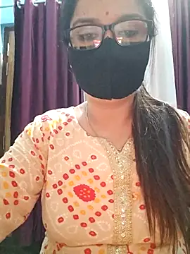 Snapshot of Aishwaryaa_69 chatting on October 25, 2025, 1:57 am Aishwaryaa 69 online show from October 25, 2025, 1:57 am