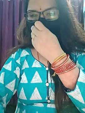 Snapshot of Aishwaryaa_69 chatting on November 18, 2025, 7:46 am Aishwaryaa 69 online show from November 18, 2025, 7:46 am