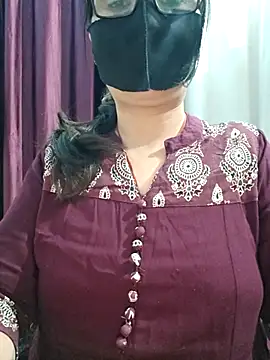 Aishwaryaa 69 online show from February 17, 2026, 10:12 am