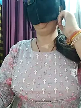 Aishwaryaa 69 online show from May 23, 2026, 4:11 pm