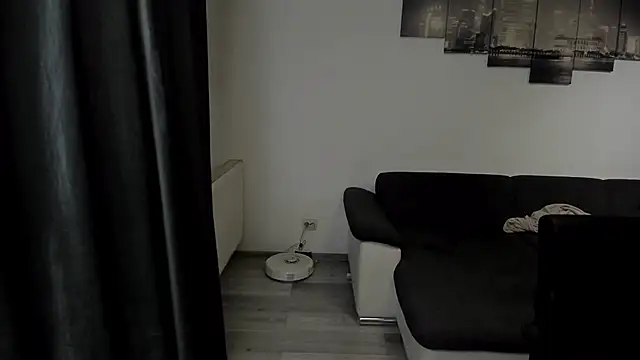 Richarddarell1 online show from April 1, 2026, 5:41 am