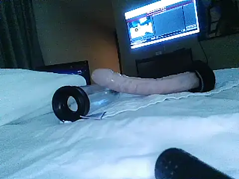 Snapshot of Jacknjimmyjohn chatting on February 20, 2025, 2:35 pm Jacknjimmyjohn online show from February 20, 2025, 2:35 pm