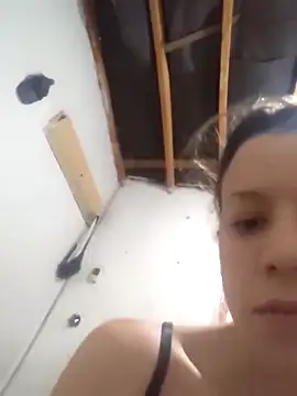 Snapshot of martinasool chatting on October 29, 2025, 2:52 pm martinasool online show from October 29, 2025, 2:52 pm