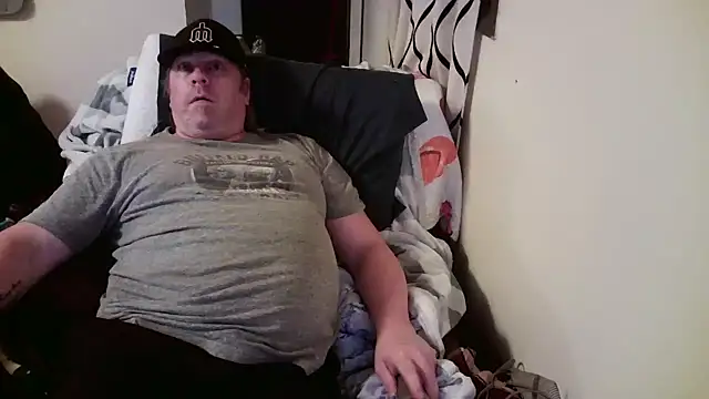 Snapshot of Mic_Oxinner chatting on January 12, 2025, 9:51 am Mic Oxinner online show from January 12, 2025, 9:51 am