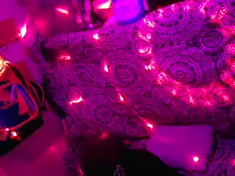 Snapshot of Mic_Oxinner chatting on January 26, 2025, 9:51 am Mic Oxinner online show from January 26, 2025, 9:51 am