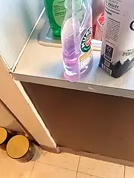 Snapshot of Mic_Oxinner chatting on January 29, 2025, 7:11 pm Mic Oxinner online show from January 29, 2025, 7:11 pm