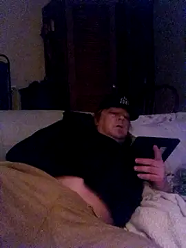 Snapshot of Mic_Oxinner chatting on February 6, 2025, 6:40 am Mic Oxinner online show from February 6, 2025, 6:40 am