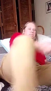 Snapshot of Mic_Oxinner chatting on February 6, 2025, 8:13 pm Mic Oxinner online show from February 6, 2025, 8:13 pm