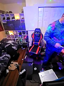 Snapshot of Mic_Oxinner chatting on September 18, 2025, 9:33 am Mic Oxinner online show from September 18, 2025, 9:33 am