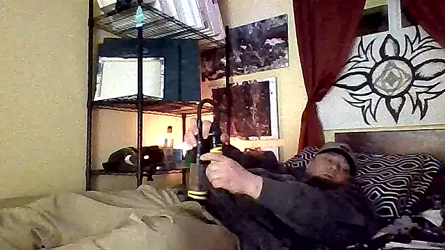 Mic Oxinner online show from November 22, 2025, 8:13 am