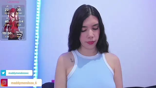 MaddyMendozaxx online show from December 1, 2025, 2:55 pm