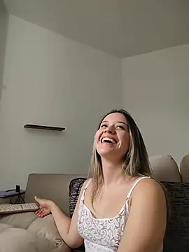Snapshot of Dani_javi chatting on June 30, 2026, 5:14 pm Dani javi online show from June 30, 2026, 5:14 pm