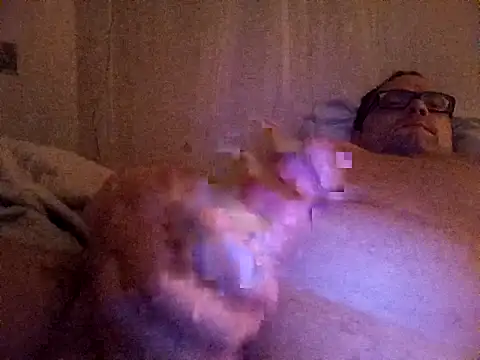 Snapshot of Mickael19 chatting on November 2, 2025, 11:51 pm Mickael19 online show from November 2, 2025, 11:51 pm