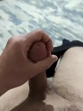 ssikerek23 online show from February 5, 2026, 5:50 pm