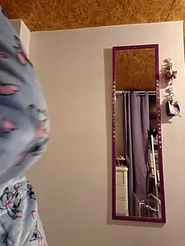 KasiaVenus  online show from September 11, 2025, 4:34 am