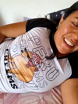 KasiaVenus  online show from November 15, 2025, 3:52 pm