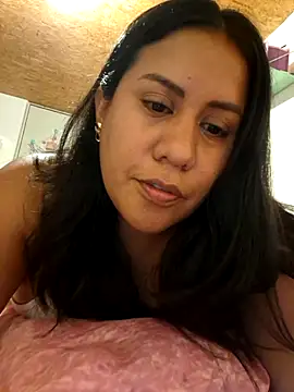 KasiaVenus  online show from December 2, 2025, 5:35 am