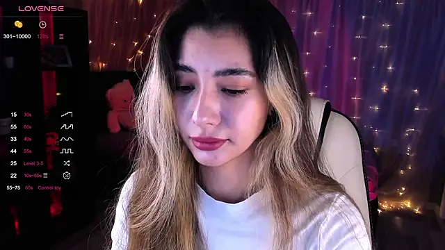 Snapshot of DarlaLike chatting on January 9, 2025, 4:08 am DarlaLike online show from January 9, 2025, 4:08 am