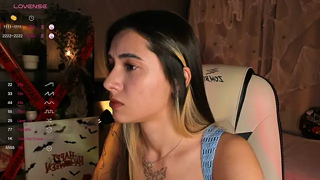 Snapshot of DarlaLike chatting on October 25, 2025, 3:47 am DarlaLike online show from October 25, 2025, 3:47 am