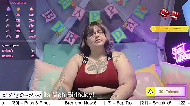 Snapshot of Casserole_Bbw chatting on March 1, 2025, 1:51 pm Casserole Bbw online show from March 1, 2025, 1:51 pm